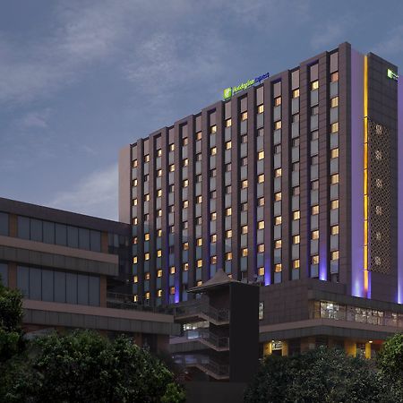 Holiday Inn Express Gurugram Sector 50 By Ihg Gurgaon Exterior foto