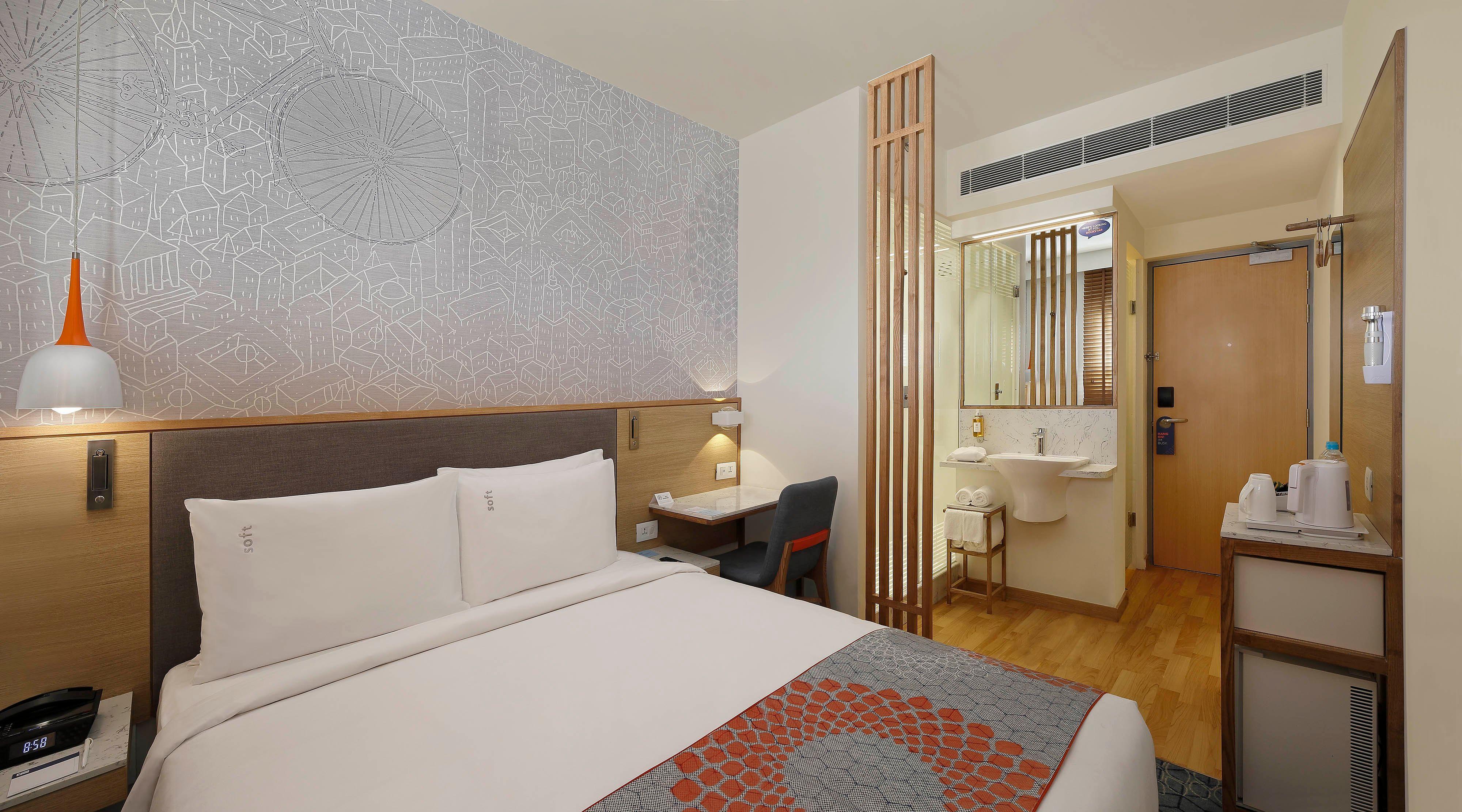 Holiday Inn Express Gurugram Sector 50 By Ihg Gurgaon Exterior foto